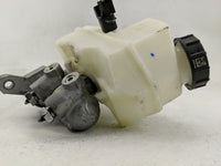 Ford Maverick Brake Master Cylinder 1313777 - Oemusedautoparts1.com