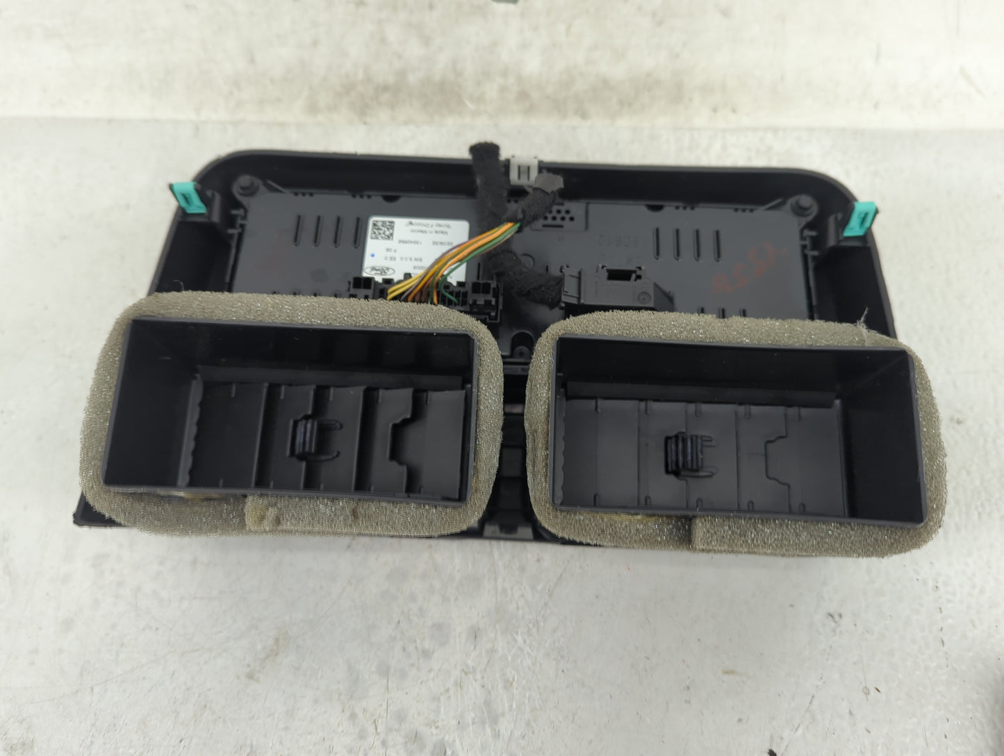 2024 Ford Maverick Climate Control Module Temperature AC/Heater Replacement P/N:NZ6T-18C612-JD Fits OEM Used Auto Parts - Oe