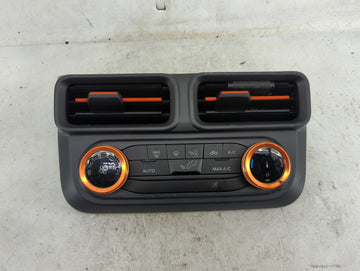 2024 Ford Maverick Climate Control Module Temperature AC/Heater Replacement P/N:NZ6T-18C612-JE Fits OEM Used Auto Parts - Oe