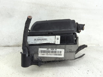 2024 Ford Maverick Fusebox Fuse Box Panel Relay Module P/N:JX6T-14A094-AE NZ6T-14D068-MAC Fits OEM Used Auto Parts - Oemused