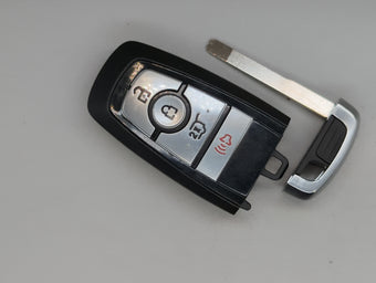 compare product Ford Mustang Keyless Entry Remote Fob M3N-A2C931423 JR3T-15K601-FB 4 buttons