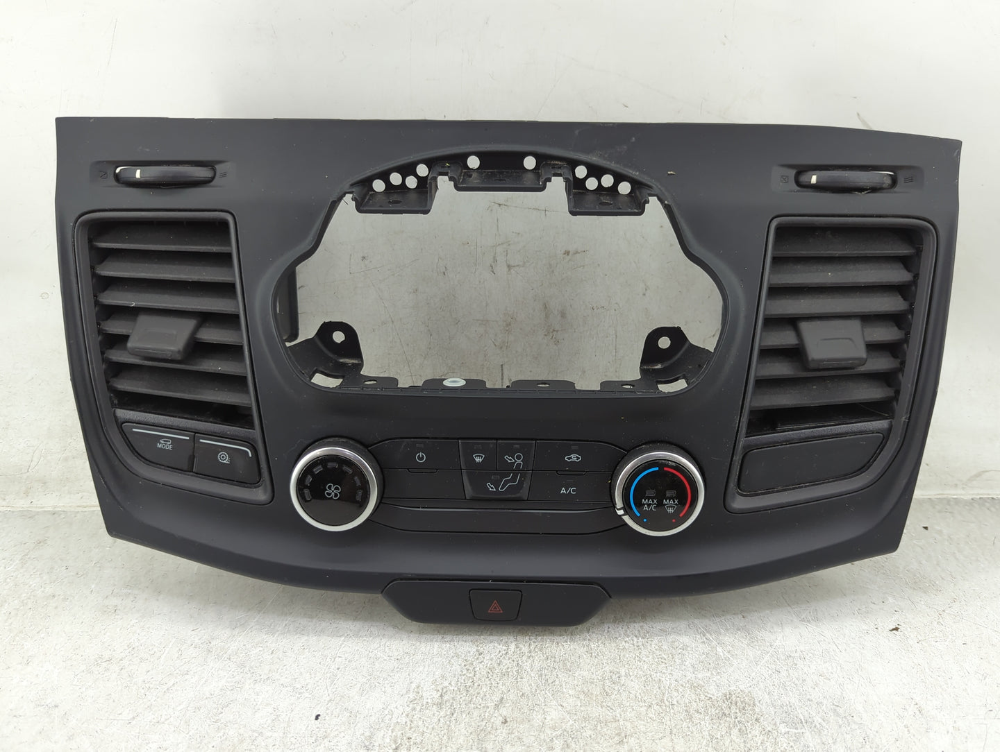 2024 Ford Transit-350 Climate Control Module Temperature AC/Heater Replacement P/N:KK2T-19980-PA Fits OEM Used Auto Parts - 