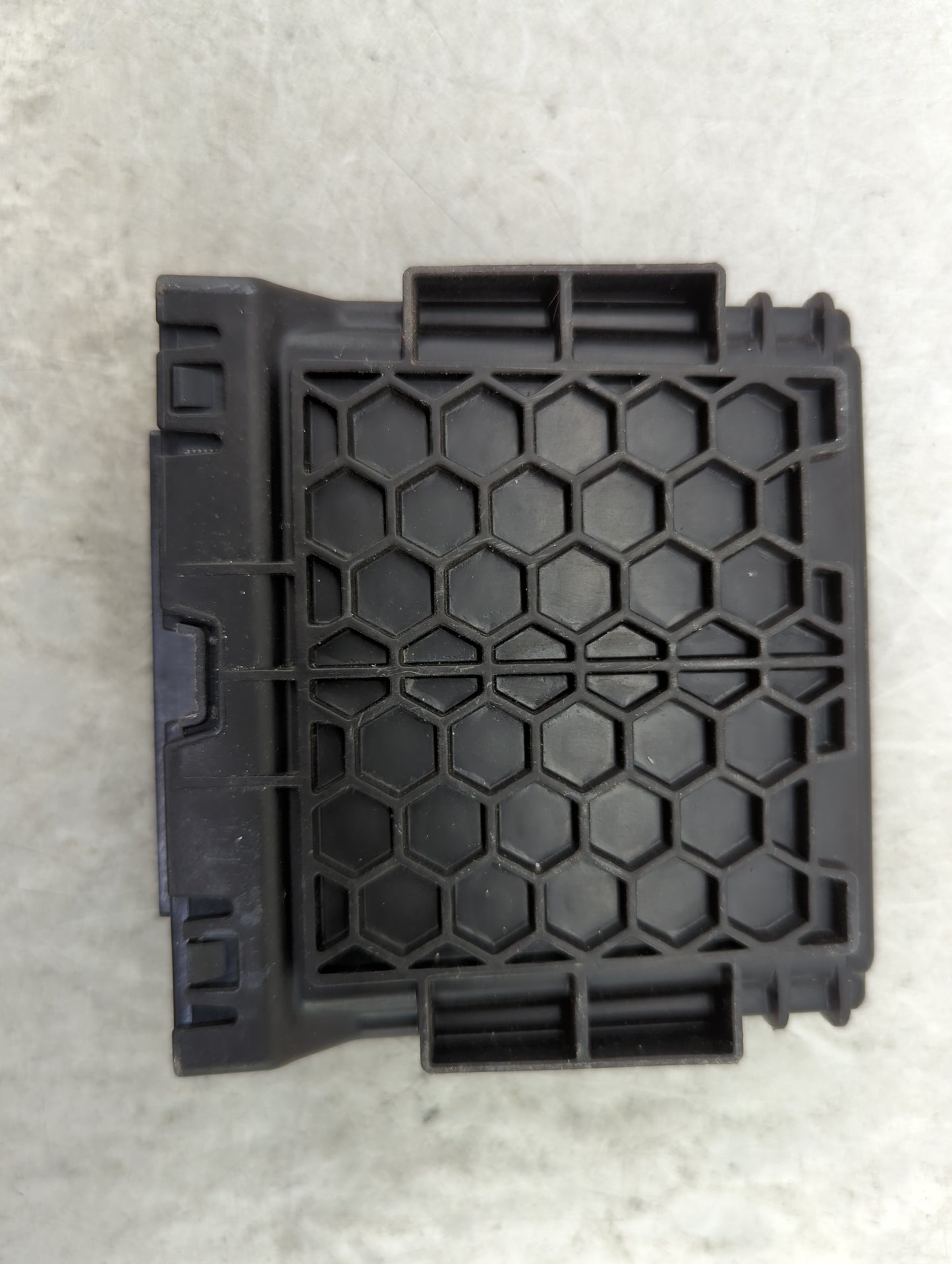 Gmc Sierra 1500 Pickup Network Gateway Control Module - Oemusedautoparts1.com