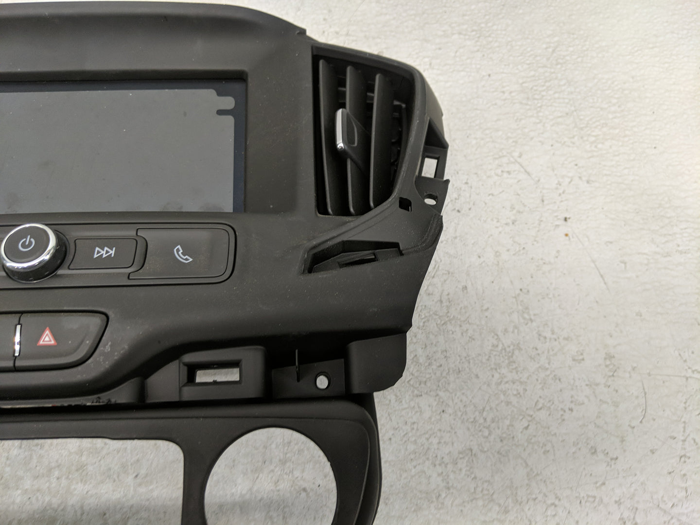 2024 Gmc Terrain Radio AM FM Cd Player Receiver Replacement P/N:85535752 Fits OEM Used Auto Parts - Oemusedautoparts1.com