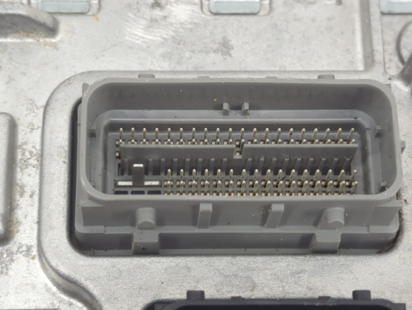 2020-2022 Gmc Terrain PCM Engine Control Computer ECU ECM PCU OEM P/N:12736833 Fits Fits 2020 2021 2022 OEM Used Auto Parts 