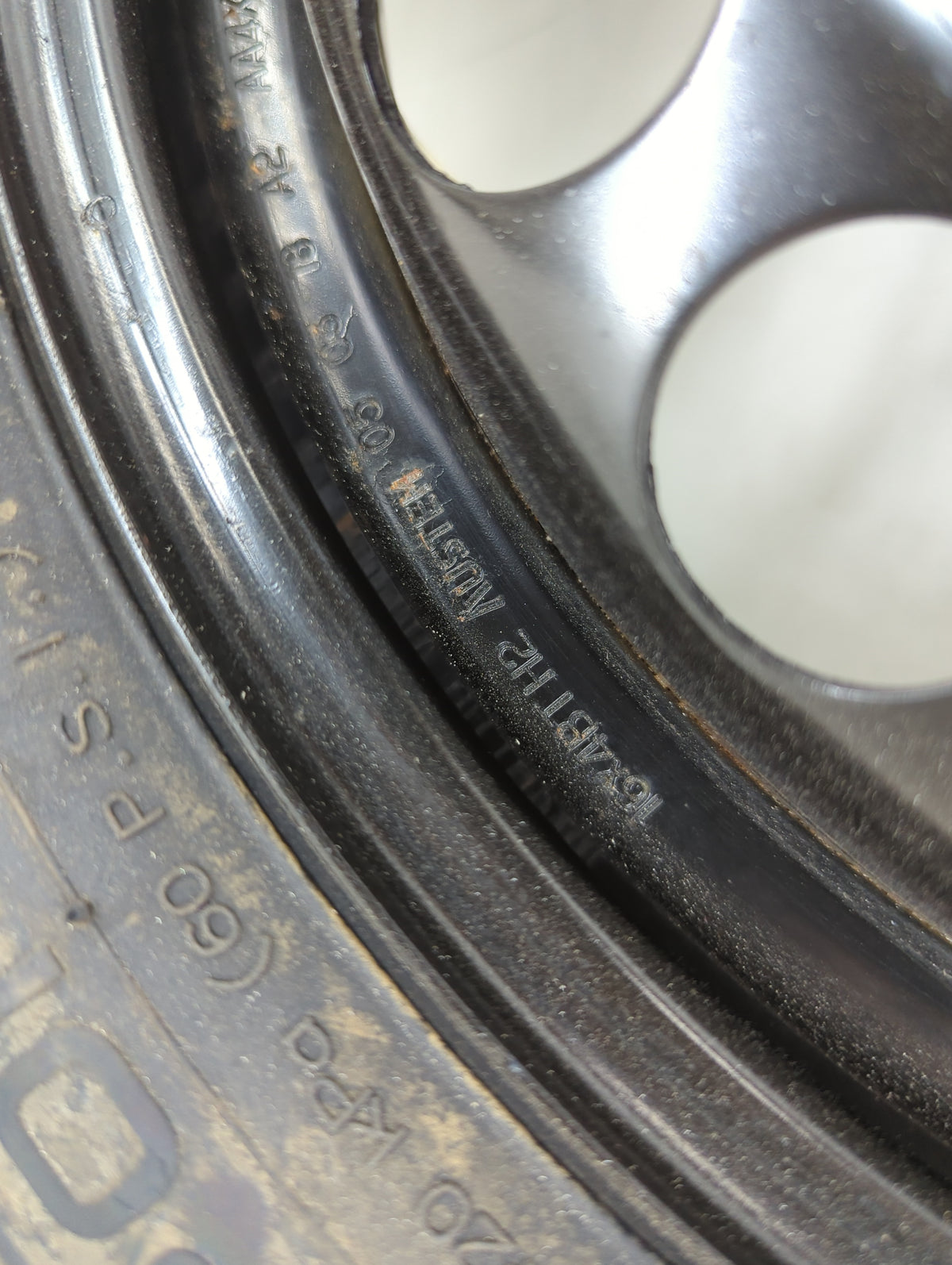 2018-2022 Gmc Terrain Spare Donut Tire Wheel Rim Oem - Oemusedautoparts1.com