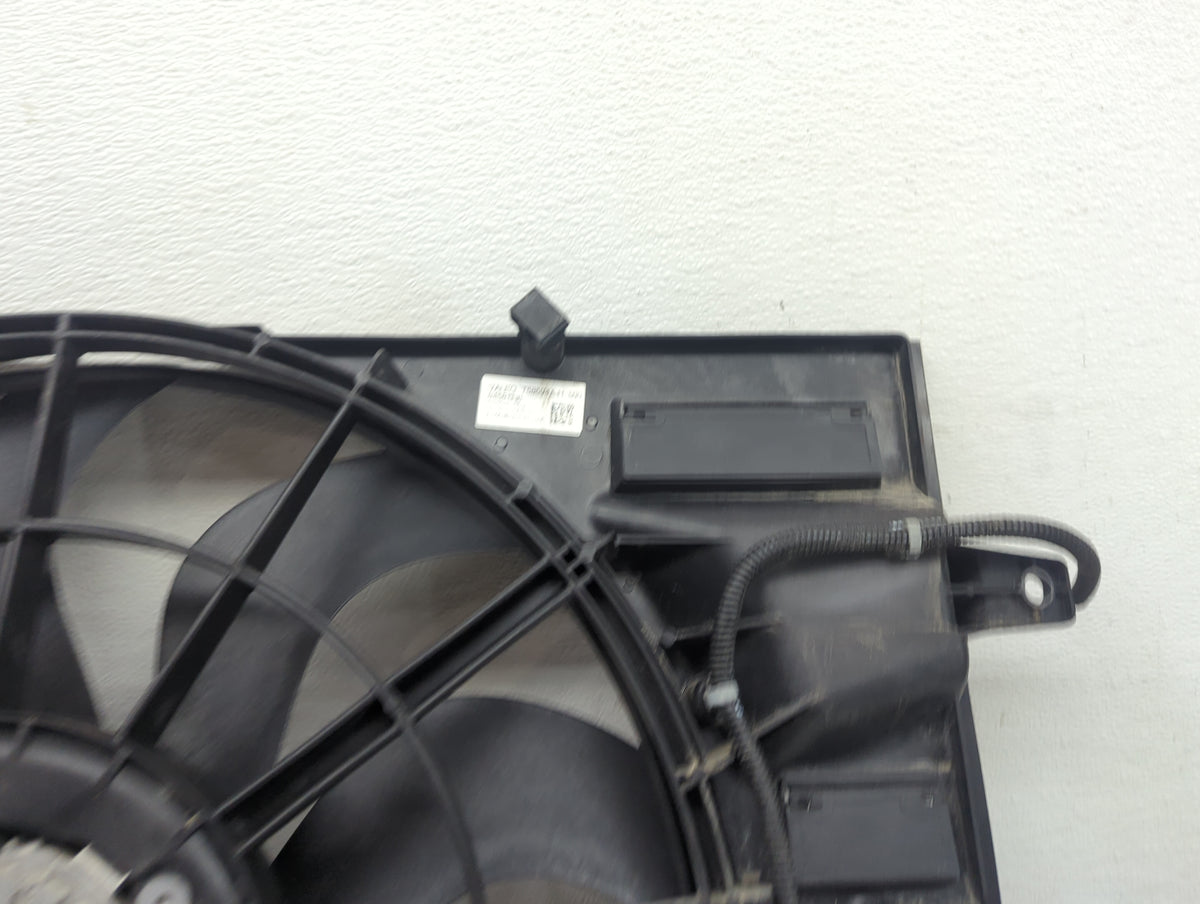 2020-2022 Gmc Terrain Electric Radiator Cooling Fan Motor Assembly Fits Fits 2020 2021 2022 OEM Used Auto Parts - Oemusedaut