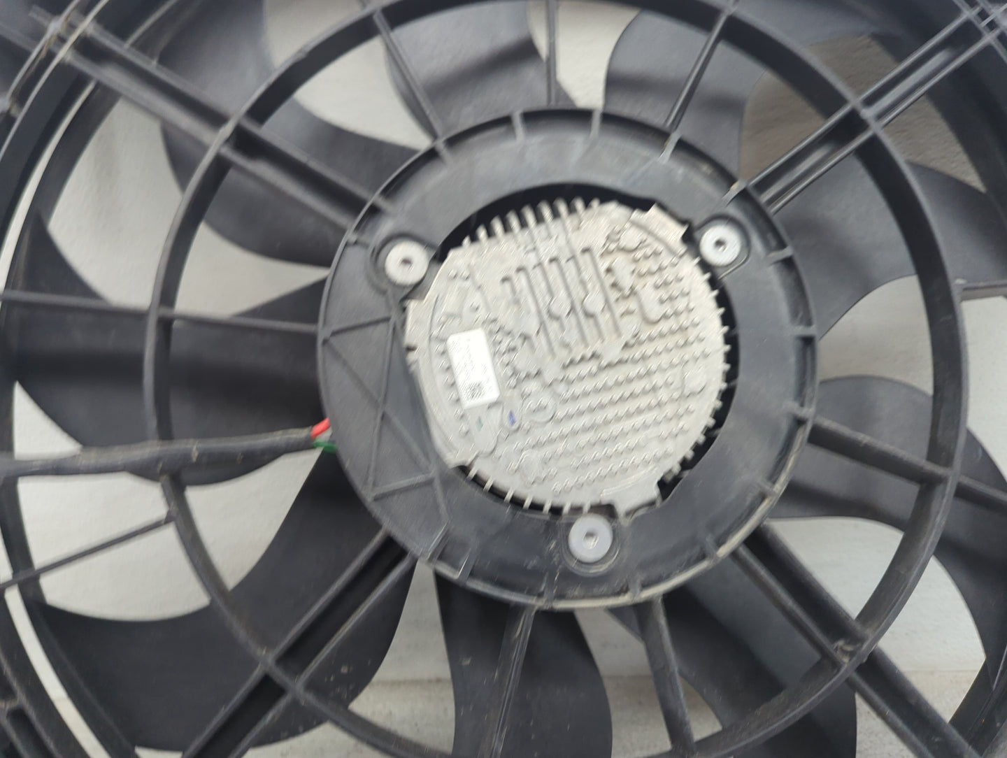 2020-2022 Gmc Terrain Electric Radiator Cooling Fan Motor Assembly Fits Fits 2020 2021 2022 OEM Used Auto Parts - Oemusedaut