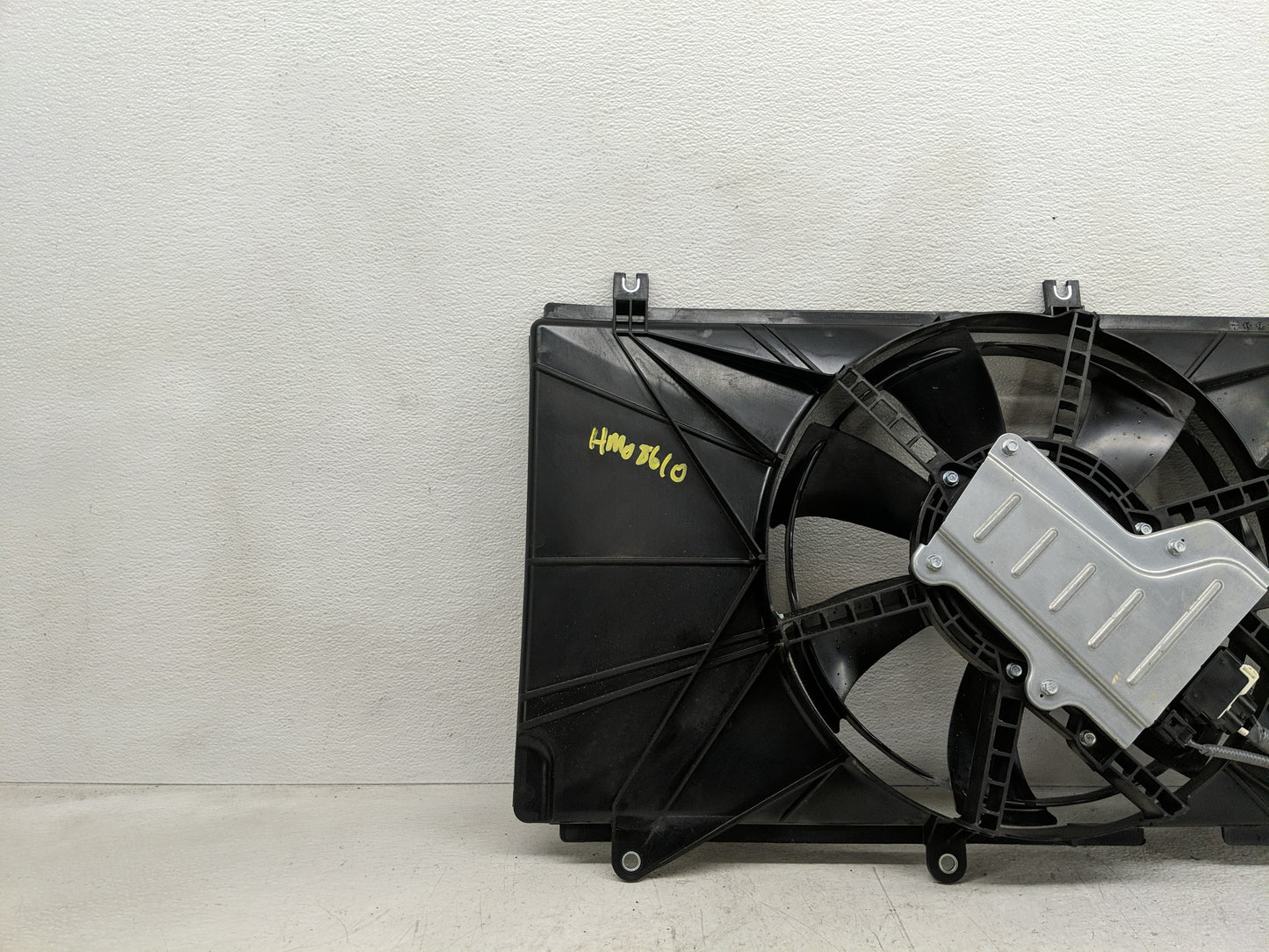 2024 Honda Accord Electric Radiator Cooling Fan Motor Assembly P/N:19015-6NH-A01 Fits OEM Used Auto Parts - Oemusedautoparts