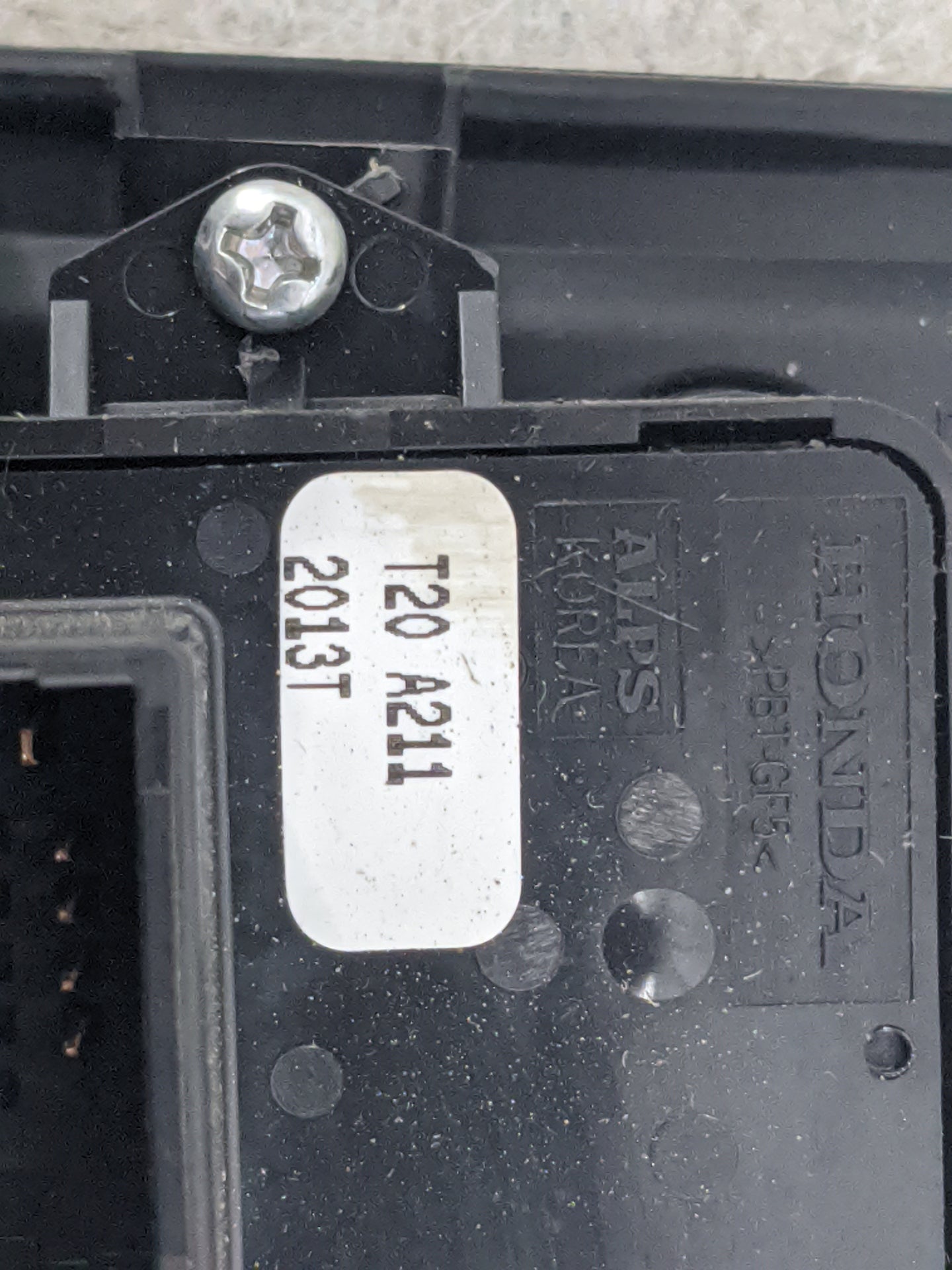 2024 Honda Accord Master Power Window Switch Replacement Driver Side Left P/N:T20 A211 Fits OEM Used Auto Parts - Oemusedaut
