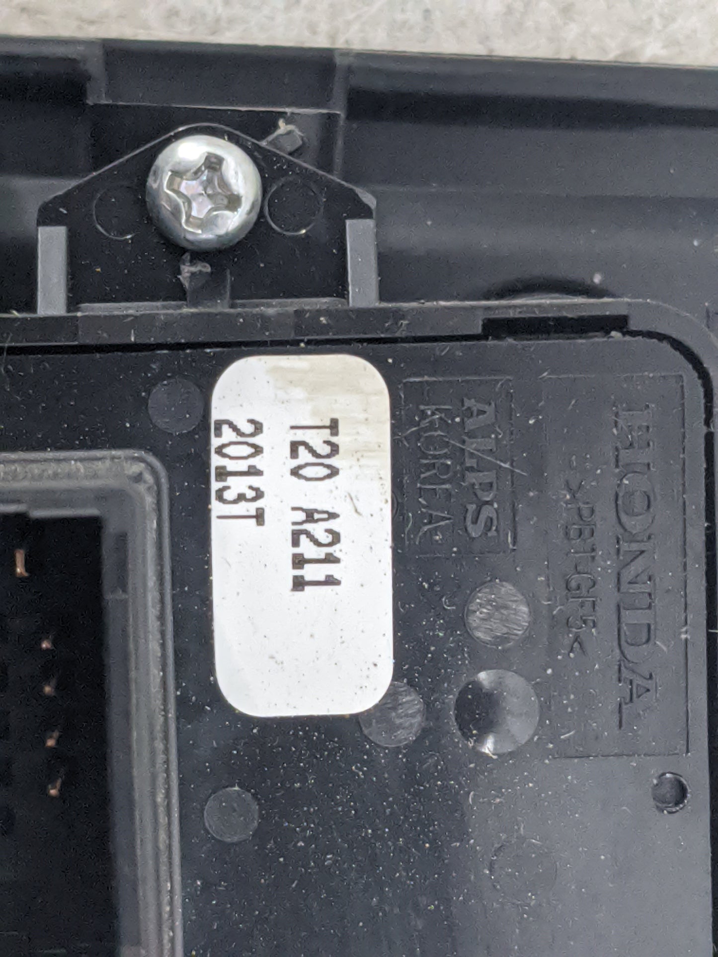 2024 Honda Accord Master Power Window Switch Replacement Driver Side Left P/N:T20 A211 Fits OEM Used Auto Parts - Oemusedaut