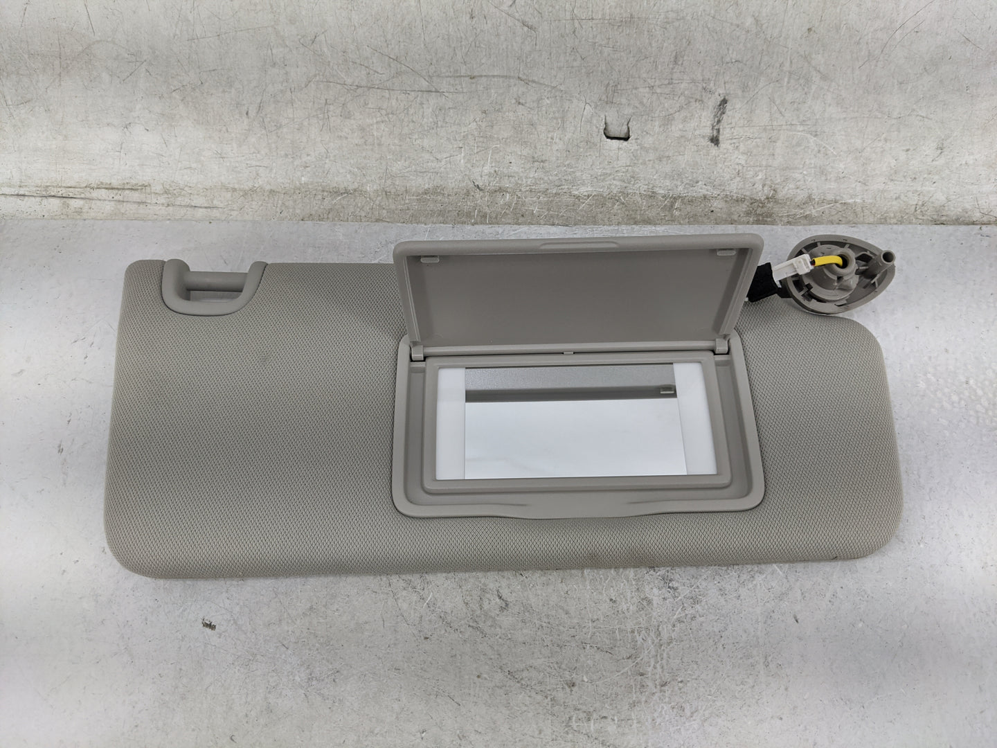 2024 Honda Accord Sun Visor Shade Replacement Passenger Right Mirror Fits OEM Used Auto Parts - Oemusedautoparts1.com