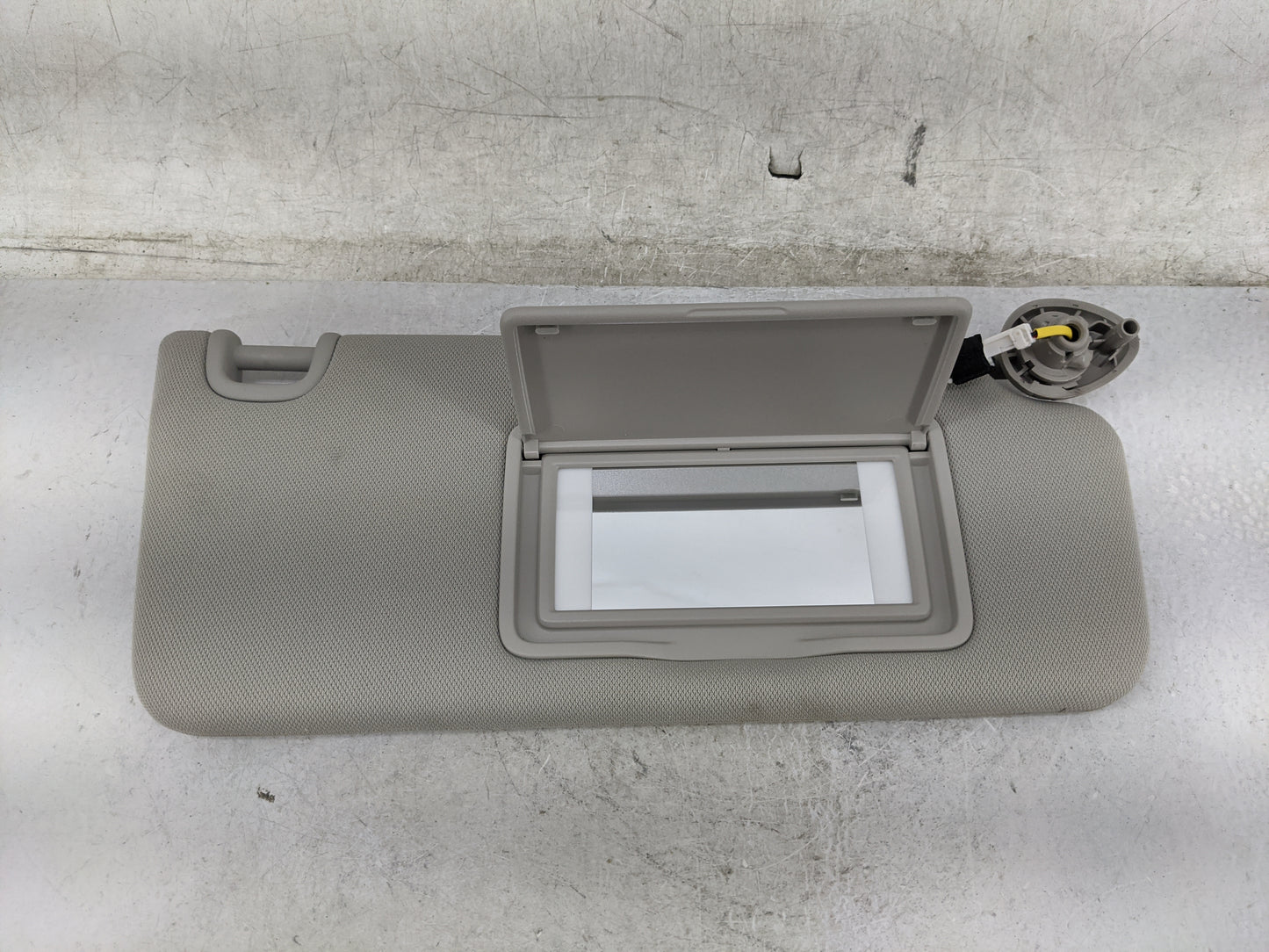 2024 Honda Accord Sun Visor Shade Replacement Passenger Right Mirror Fits OEM Used Auto Parts - Oemusedautoparts1.com