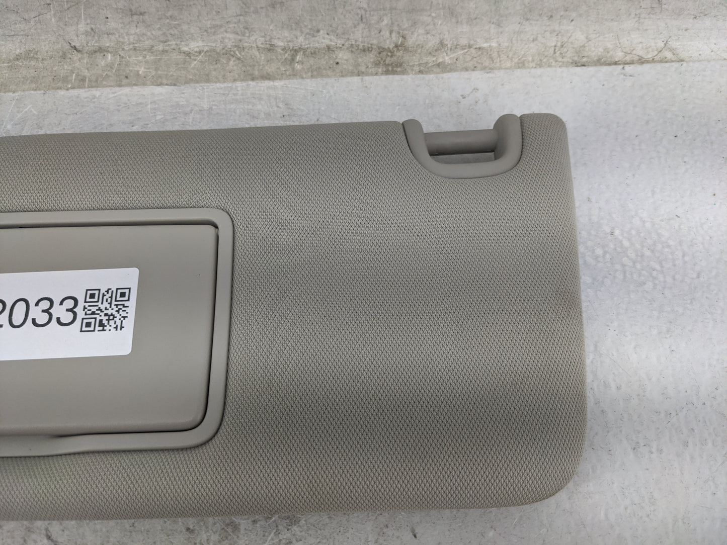 2024 Honda Accord Sun Visor Shade Replacement Driver Left Mirror Fits OEM Used Auto Parts - Oemusedautoparts1.com