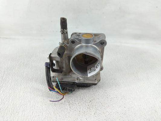 2016-2022 Honda Civic Throttle Body P/N:M40227 M60911, GMH1A Fits Fits 2016 2017 2018 2019 2020 2021 2022 OEM Used Auto Part