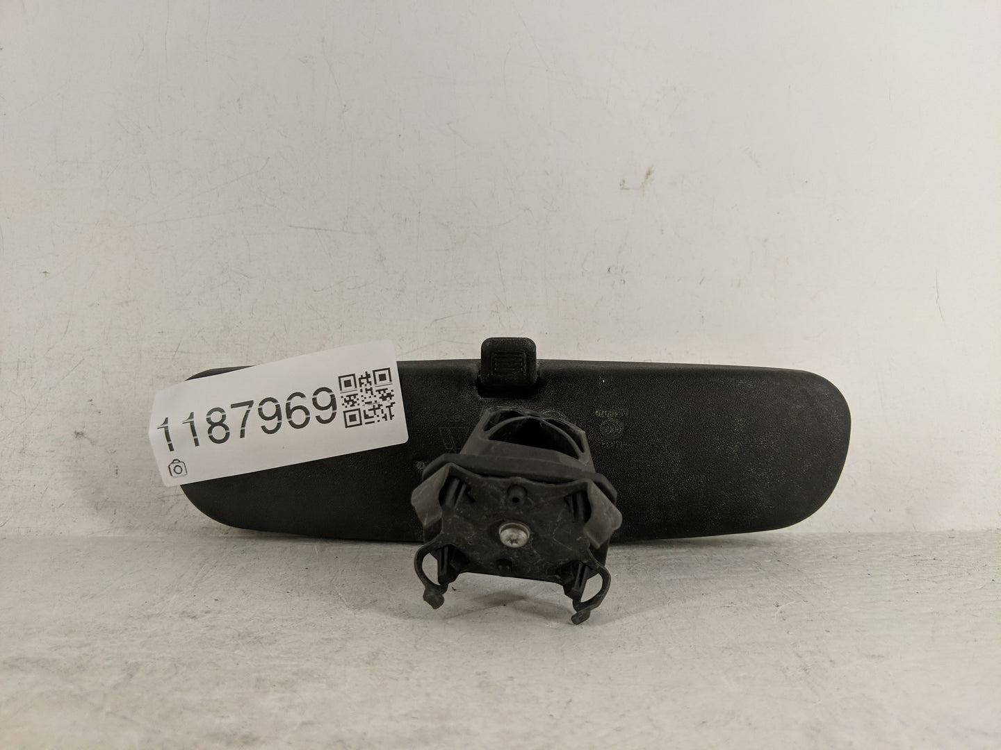2022 Honda Civic Interior Rear View Mirror Replacement OEM P/N:E11045617 E11015617 Fits OEM Used Auto Parts - Oemusedautopar