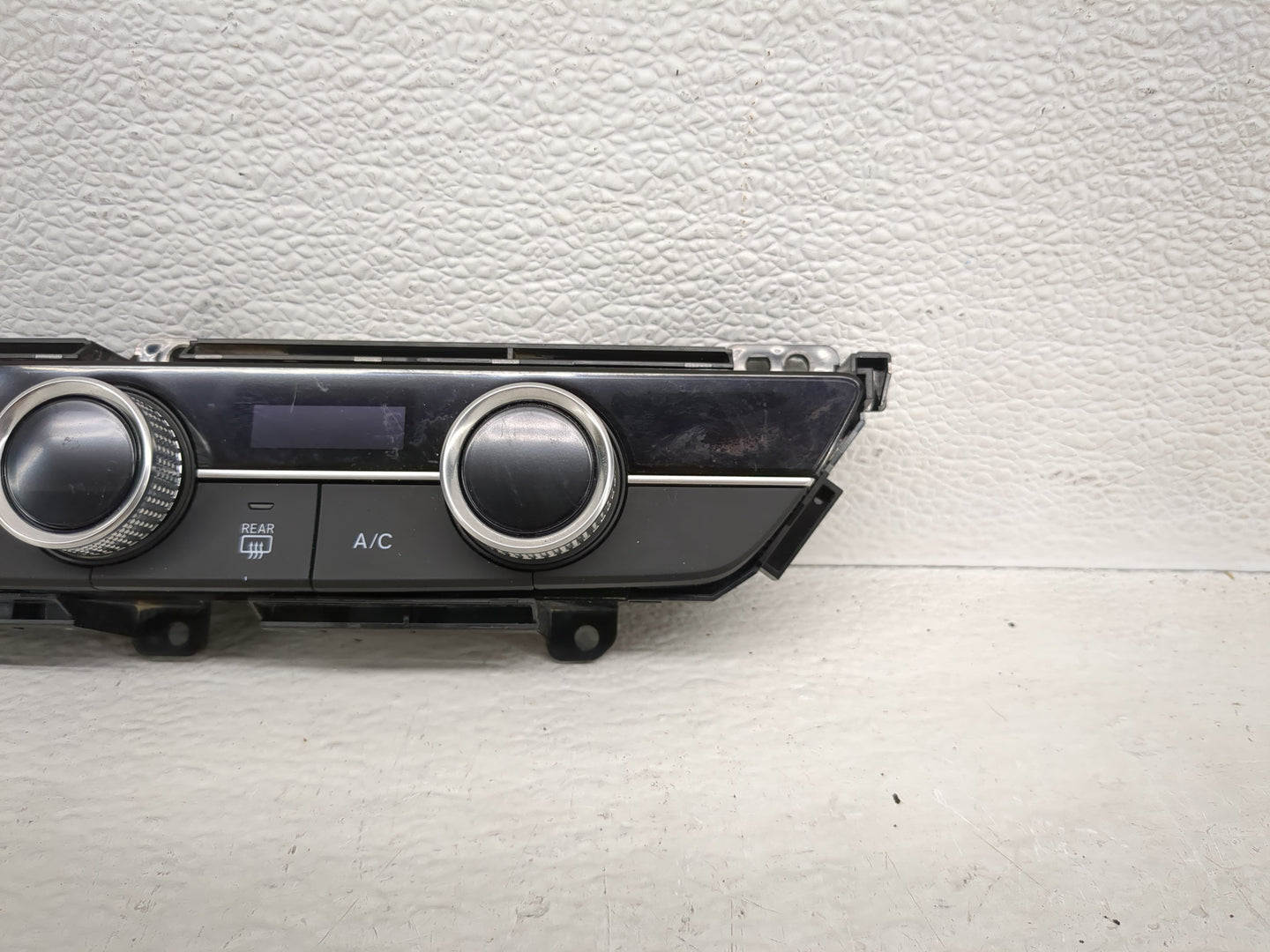 2024 Honda Civic Climate Control Module Temperature AC/Heater Replacement Fits OEM Used Auto Parts - Oemusedautoparts1.com