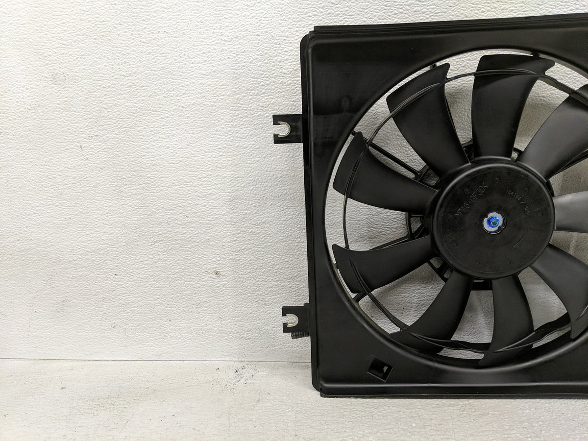2024 Honda Civic Electric Radiator Cooling Fan Motor Assembly P/N:1901564AA01 Fits OEM Used Auto Parts - Oemusedautoparts1.c