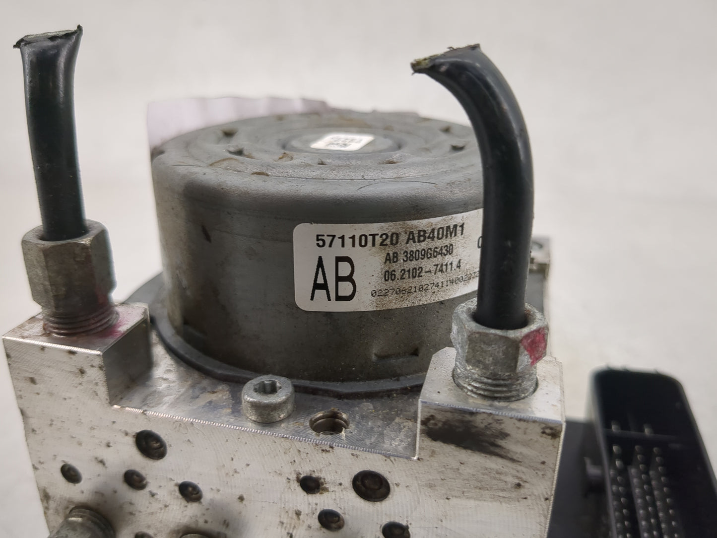 2022 Honda Civic ABS Pump Control Module Replacement P/N:57110T20 AB40M1 Fits OEM Used Auto Parts - Oemusedautoparts1.com