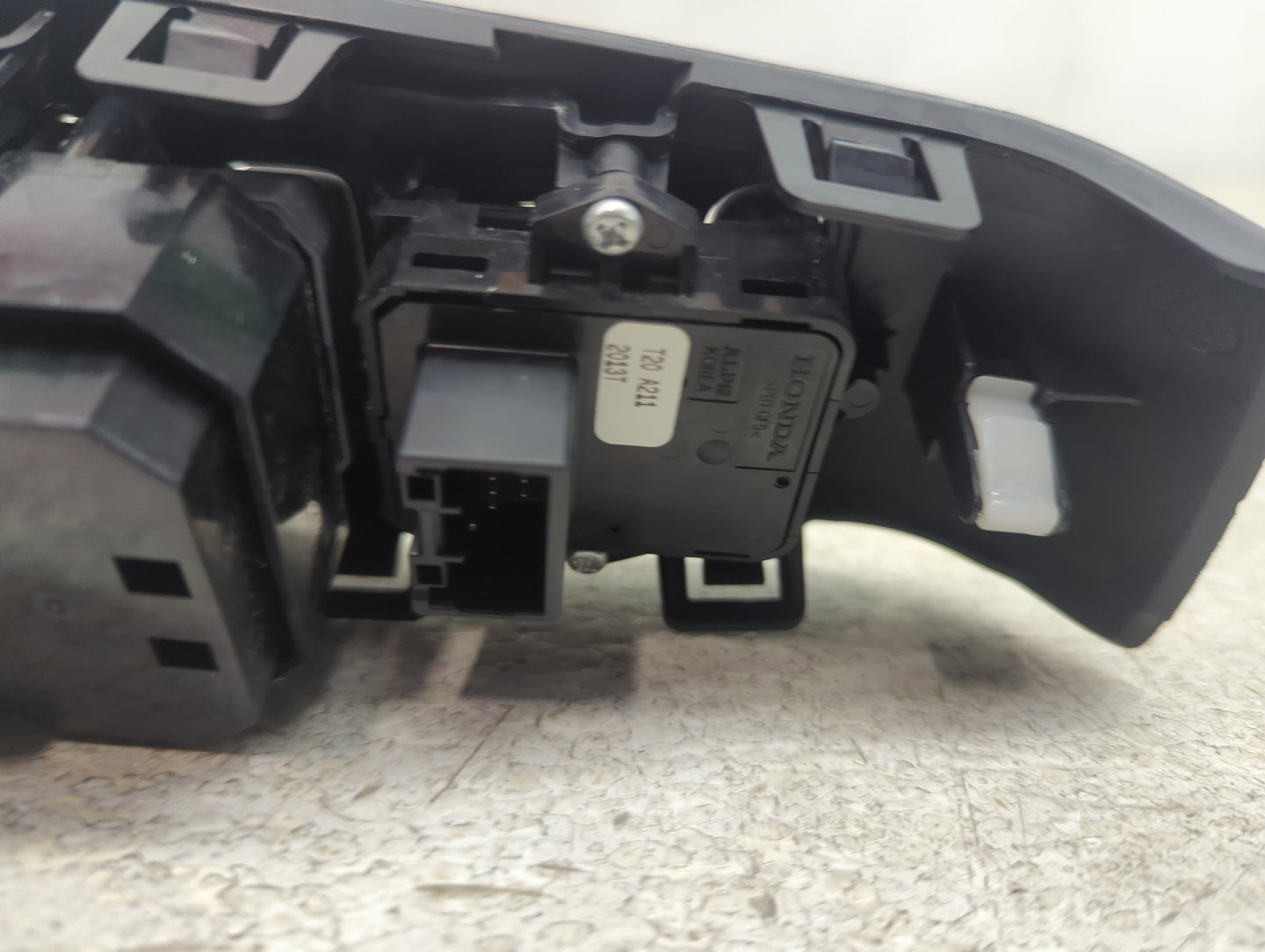 2022 Honda Civic Master Power Window Switch Replacement Driver Side Left P/N:T20 A211 Fits OEM Used Auto Parts - Oemusedauto