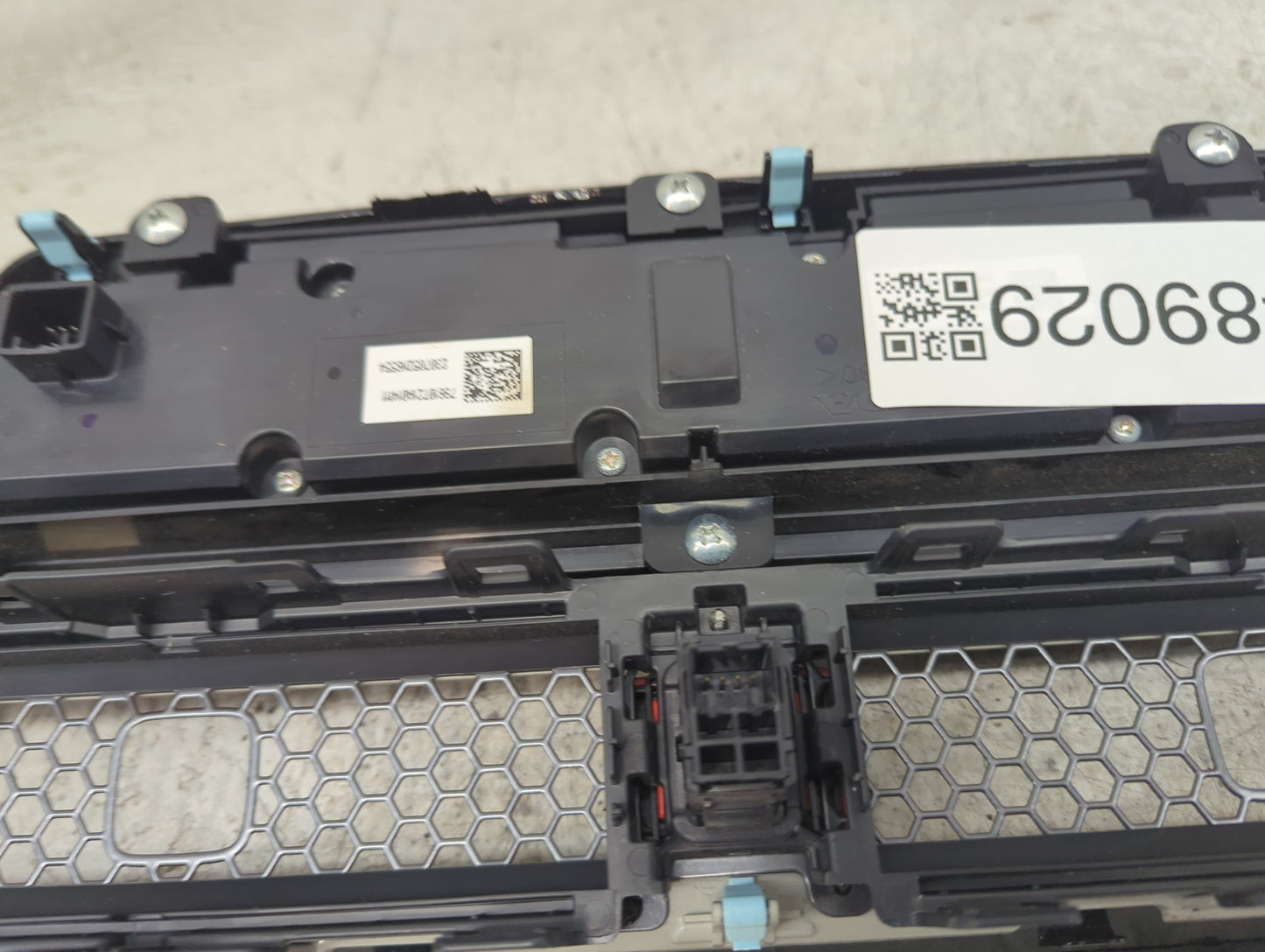 2024 Honda Civic Climate Control Module Temperature AC/Heater Replacement Fits OEM Used Auto Parts - Oemusedautoparts1.com