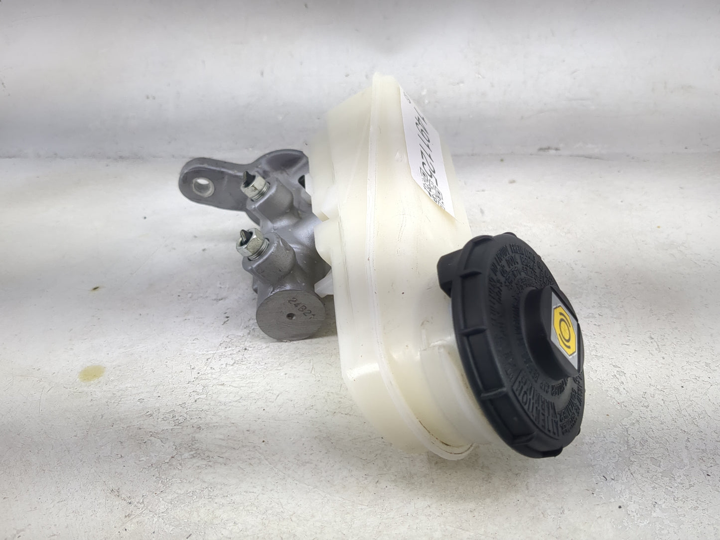 2022-2022 Honda Civic Brake Master Cylinder 1491125 - Oemusedautoparts1.com