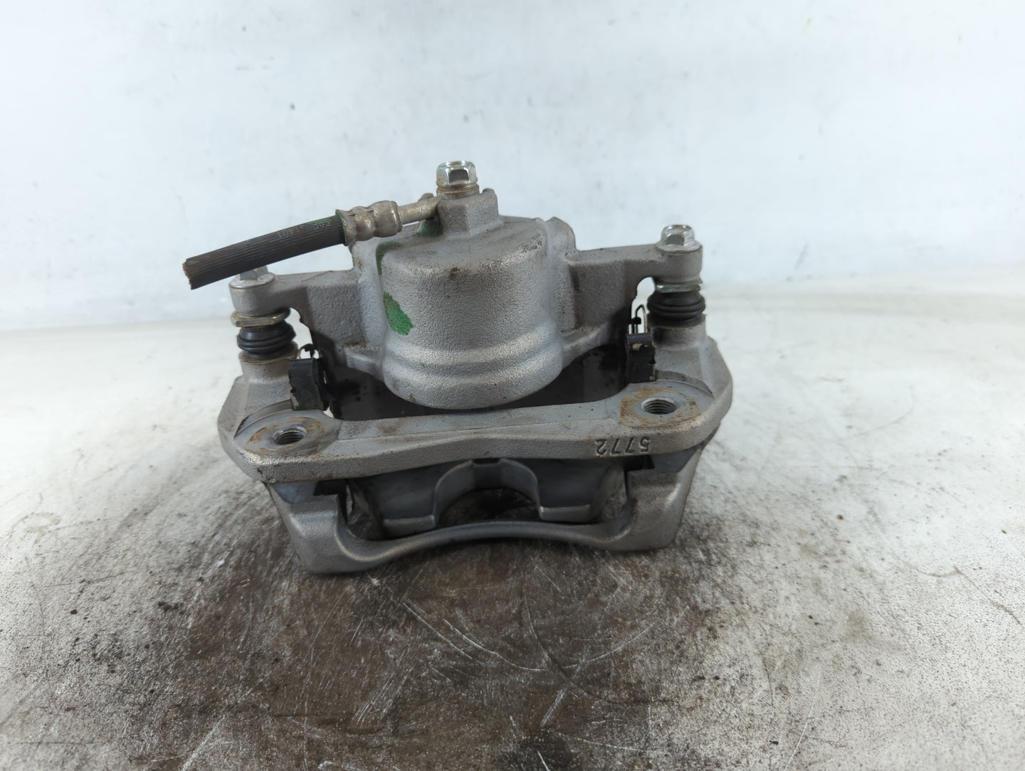2024 Honda Civic Front Driver Left Brake Caliper - Oemusedautoparts1.com