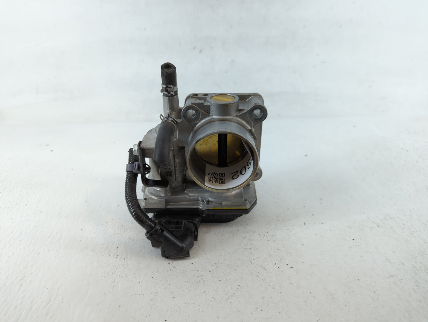 2016-2022 Honda Civic Throttle Body P/N:GMH1A M30828, 222781 Fits Fits 2016 2017 2018 2019 2020 2021 2022 OEM Used Auto Part