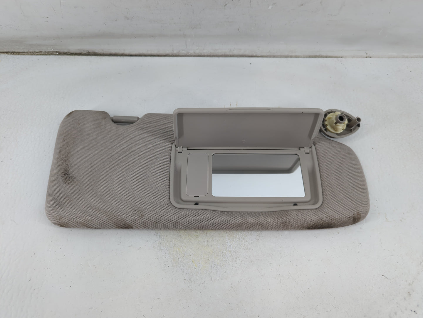 2024 Honda Cr-V Sun Visor Shade Replacement Passenger Right Mirror Fits OEM Used Auto Parts - Oemusedautoparts1.com