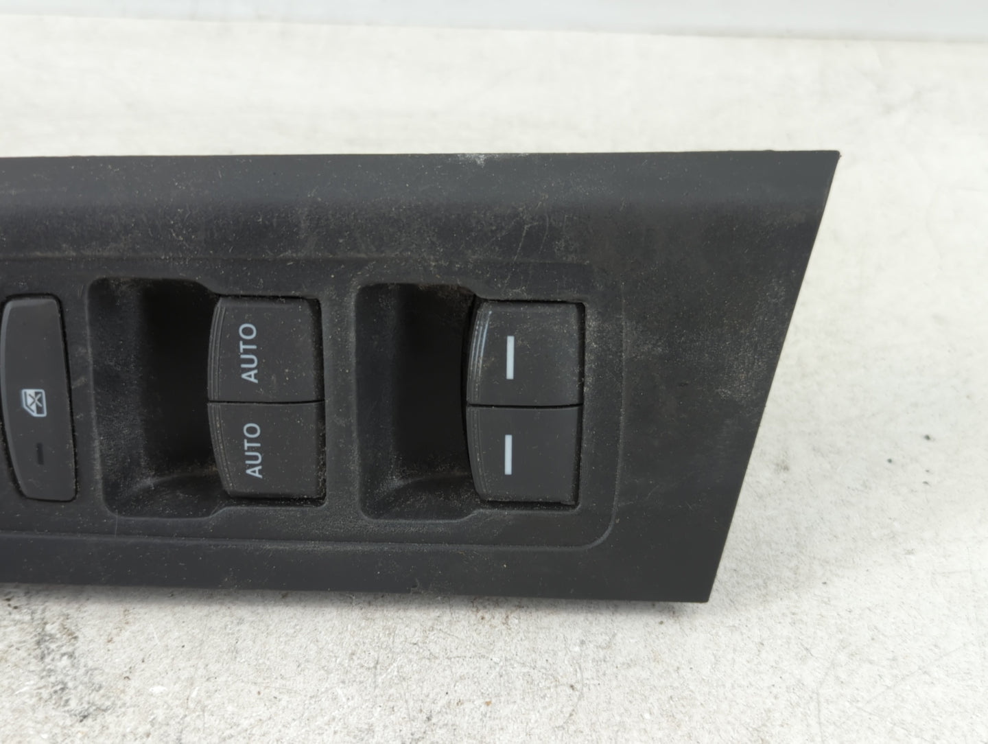 2024 Honda Cr-V Master Power Window Switch Replacement Driver Side Left P/N:32607 A40001H8XV Fits OEM Used Auto Parts - Oemu