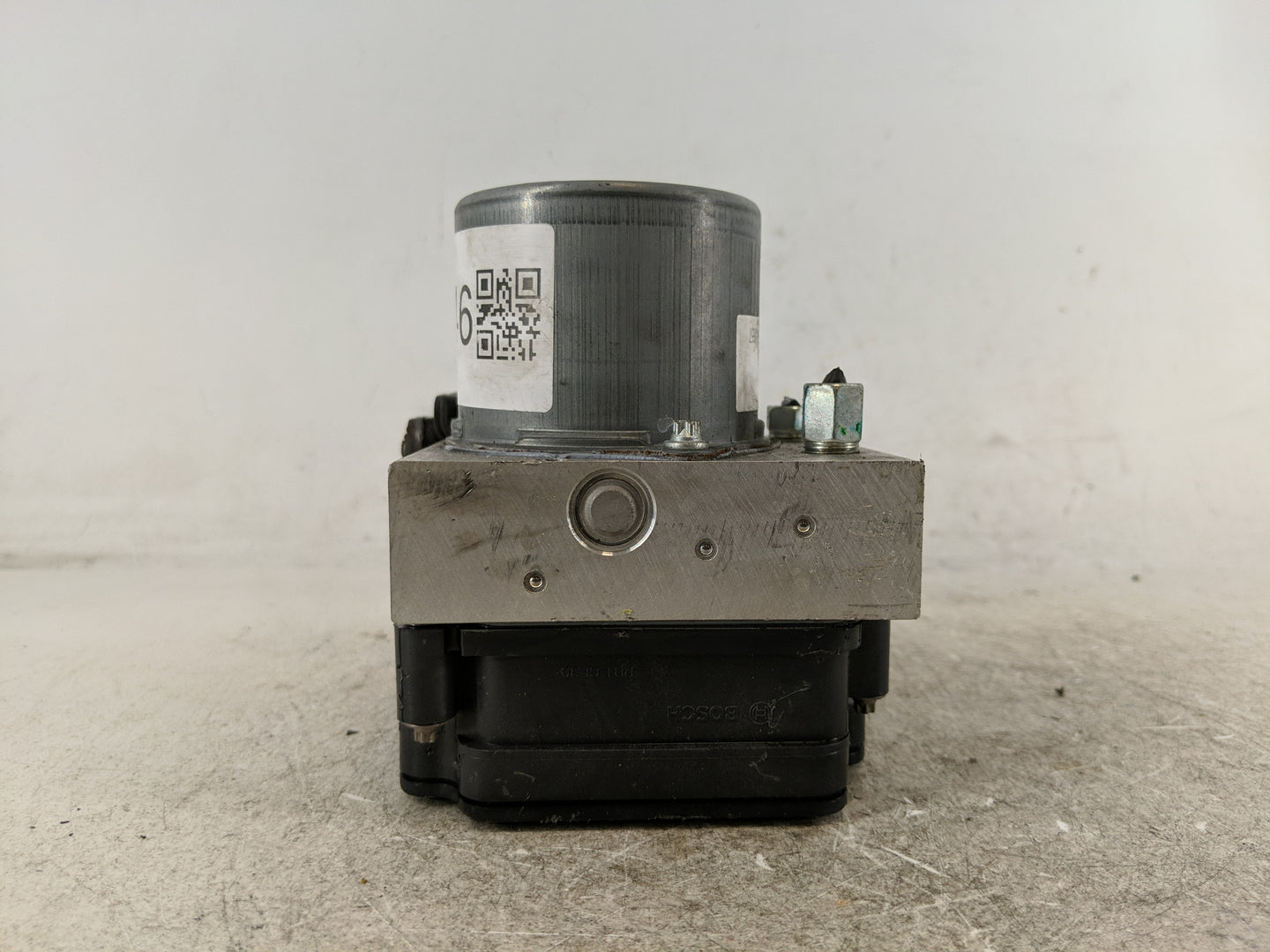 2024 Honda Hr-V ABS Pump Control Module Replacement P/N:3W0A0 MC1 57110-3W0-A040-M1, 970 433 Fits OEM Used Auto Parts - Oemu