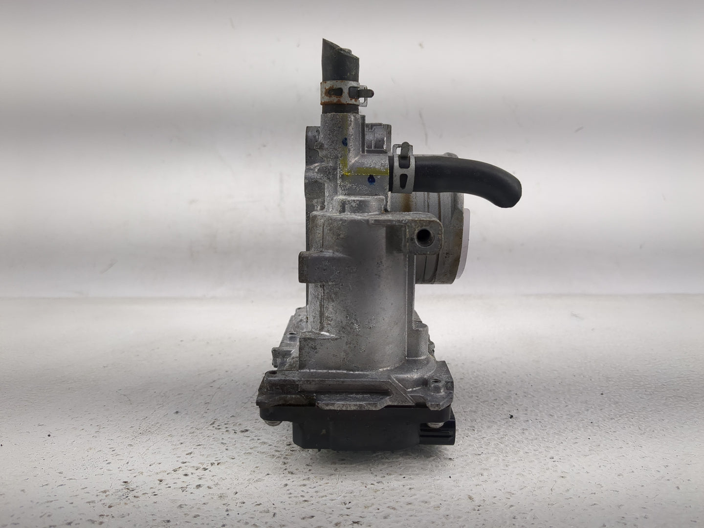 2024 Honda Hr-V Throttle Body P/N:GMH1A Fits Fits 2016 2017 2018 2019 2020 2021 2022 OEM Used Auto Parts - Oemusedautoparts1