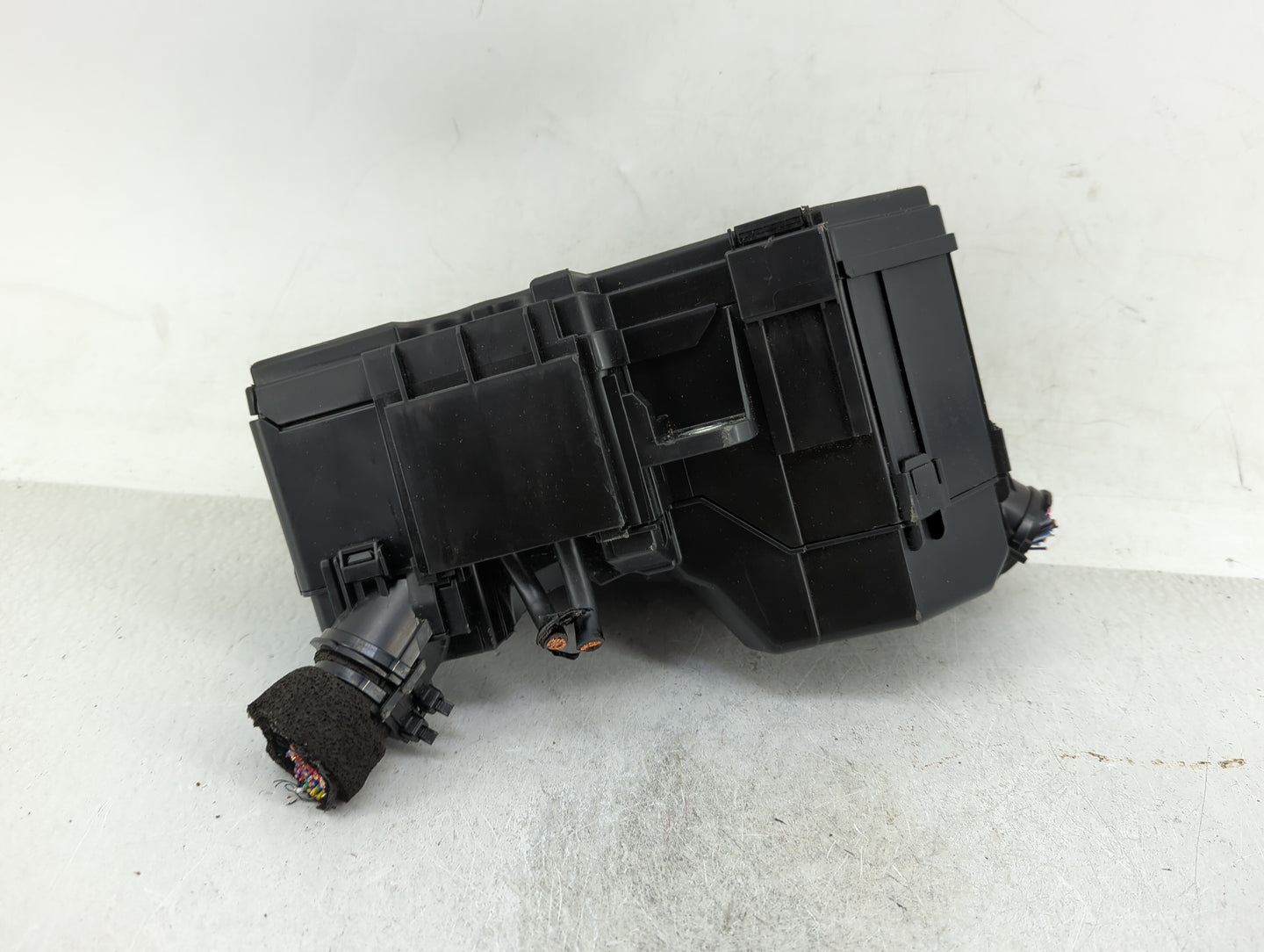2024 Honda Hr-V Fusebox Fuse Box Panel Relay Module Fits OEM Used Auto Parts - Oemusedautoparts1.com