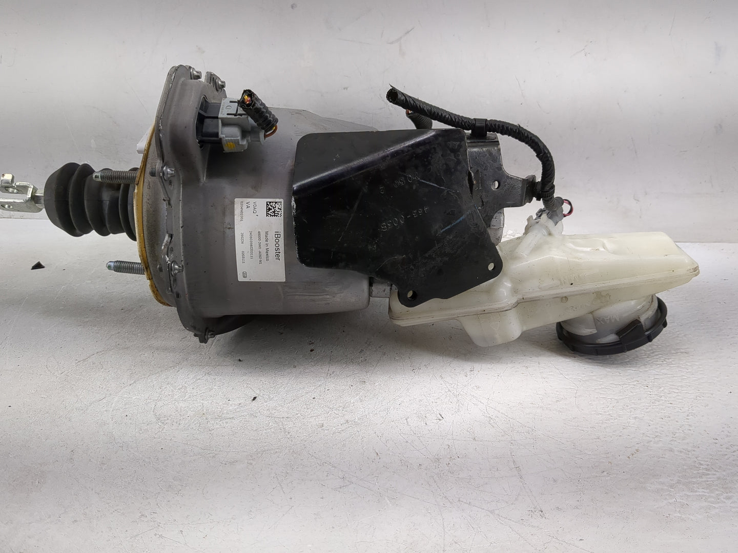 2024 Honda Hr-v Brake Master Cylinder 1423998 - Oemusedautoparts1.com