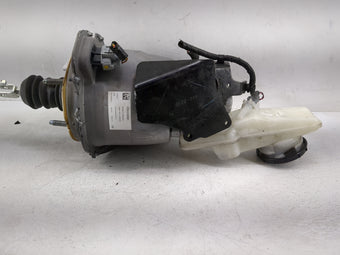 compare product 2024 Honda Hr-v Brake Master Cylinder 1423998