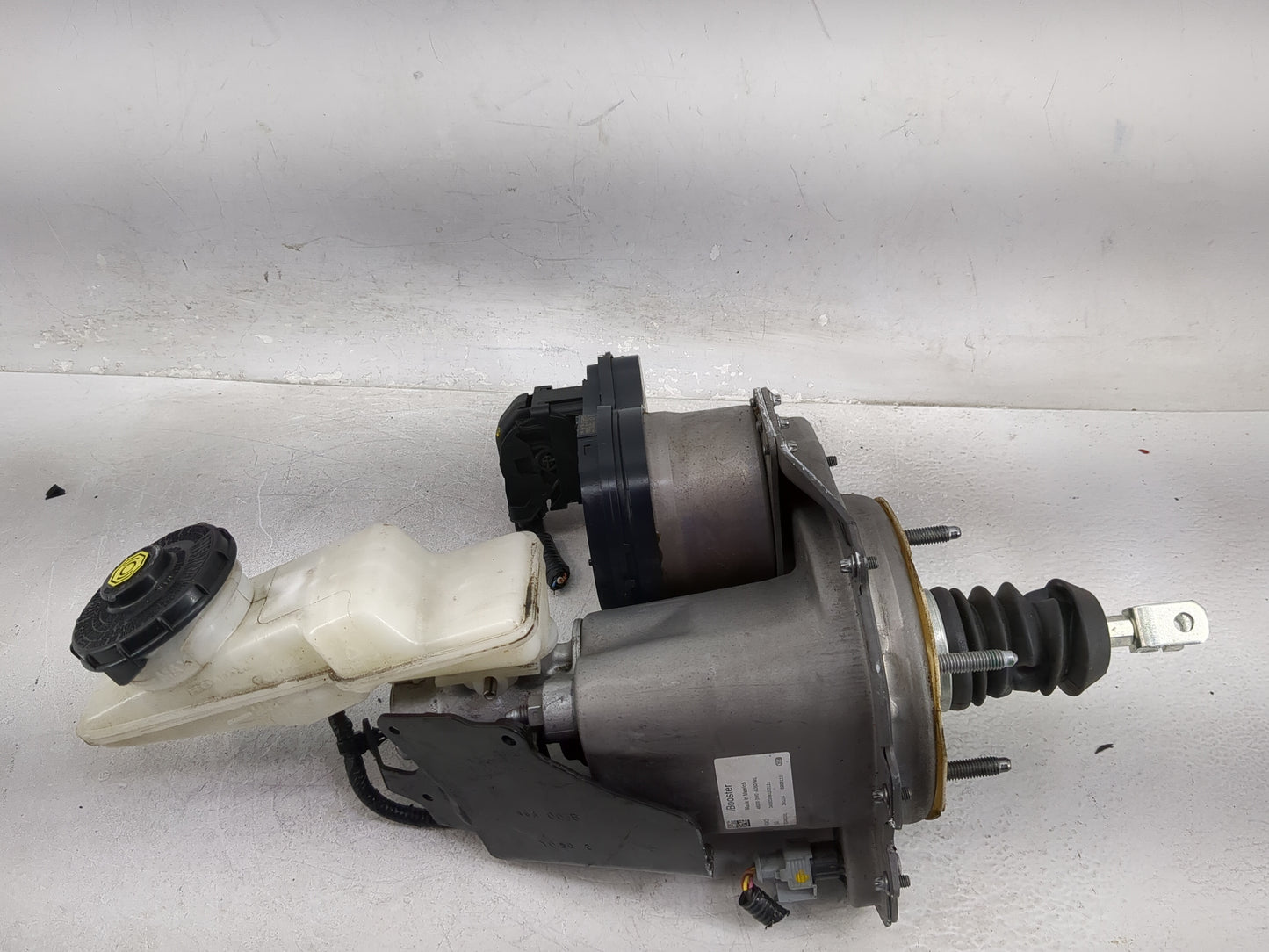 2024 Honda Hr-v Brake Master Cylinder 1423998 - Oemusedautoparts1.com