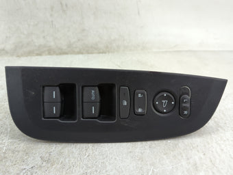 compare product 2024 Honda Hr-V Master Power Window Switch Replacement Driver Side Left P/N:M45790 Fits OEM Used Auto Parts