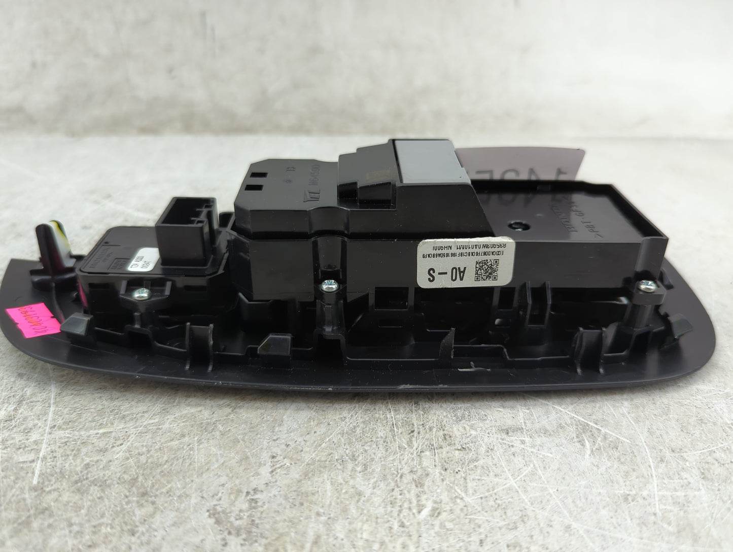 2024 Honda Hr-V Master Power Window Switch Replacement Driver Side Left P/N:M45790 Fits OEM Used Auto Parts - Oemusedautopar
