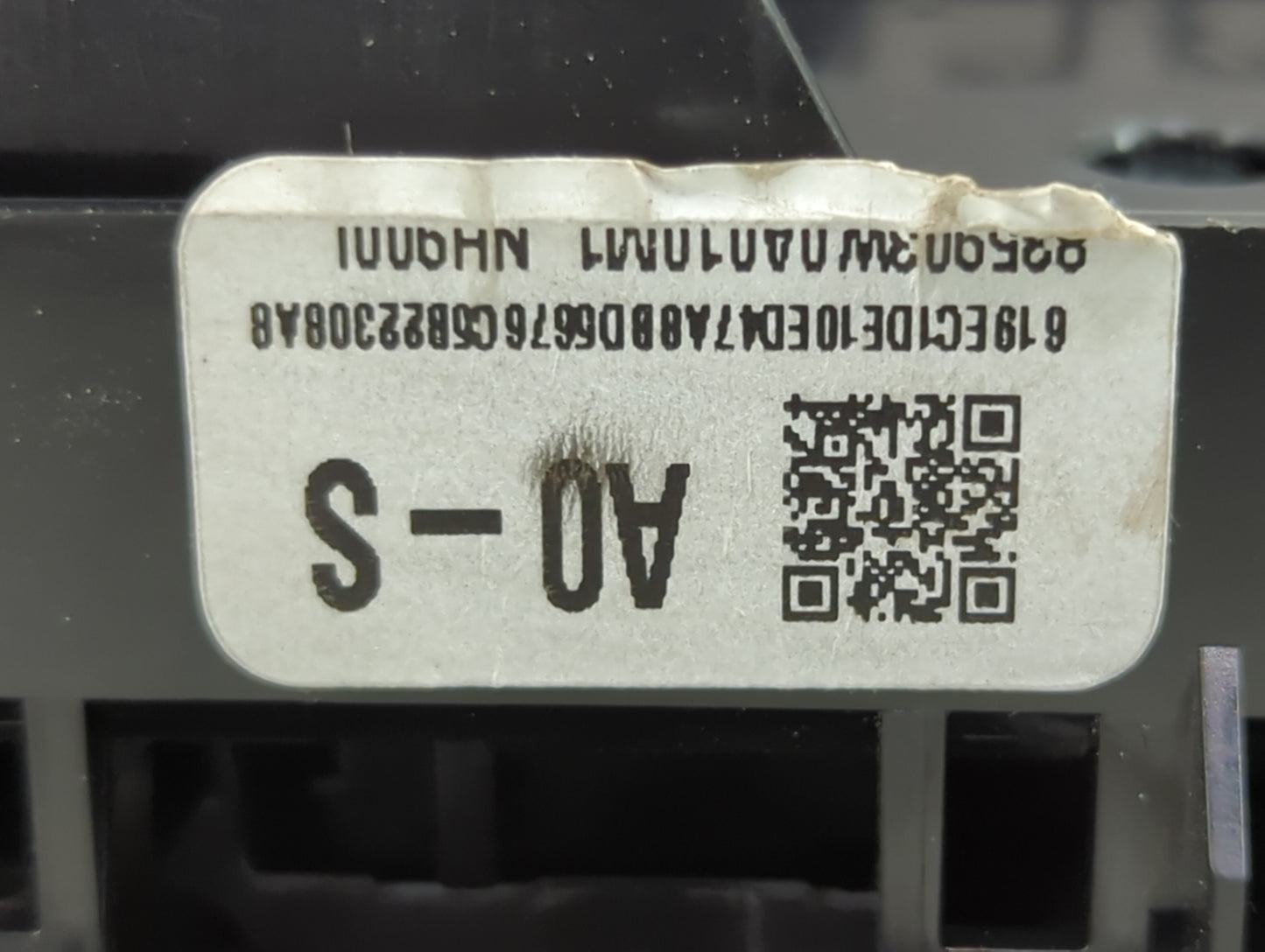 2024 Honda Hr-V Master Power Window Switch Replacement Driver Side Left Fits OEM Used Auto Parts - Oemusedautoparts1.com