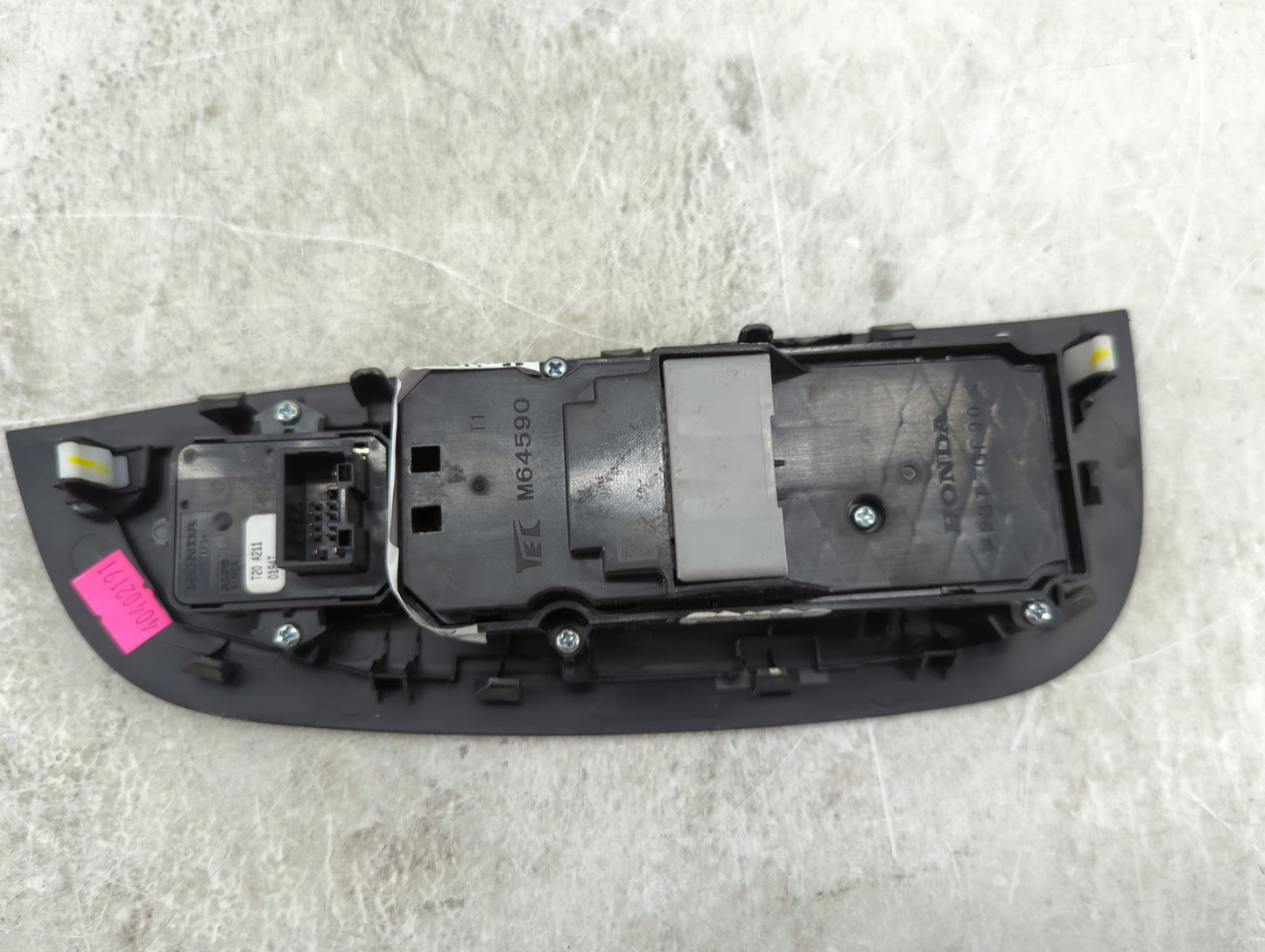 2024 Honda Hr-V Master Power Window Switch Replacement Driver Side Left P/N:83590-3W0A1-10M1 M64590 Fits Fits 2022 OEM Used 