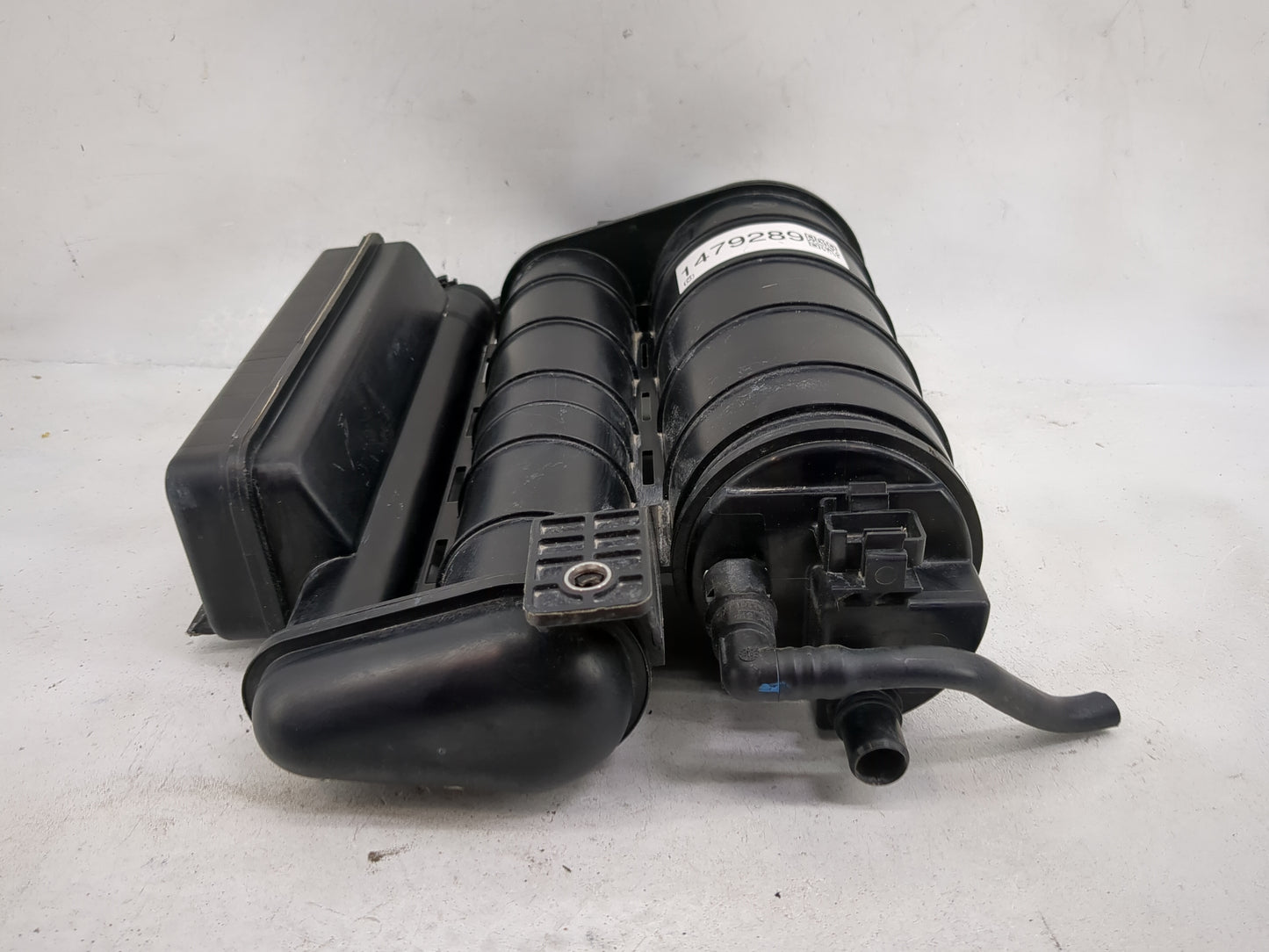2024 Honda Hr-v Fuel Vapor Charcoal Canister - Oemusedautoparts1.com