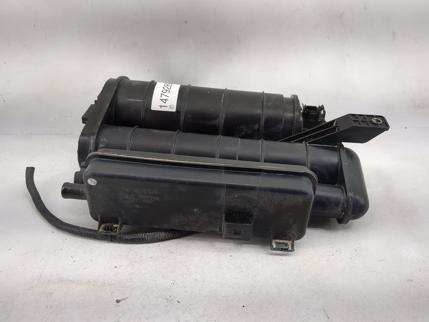2024 Honda Hr-v Fuel Vapor Charcoal Canister - Oemusedautoparts1.com
