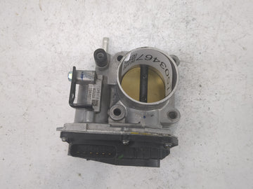 2024 Honda Hr-V Throttle Body P/N:GMH1A M30604, 134487 Fits Fits 2016 2017 2018 2019 2020 2021 2022 OEM Used Auto Parts - Oe