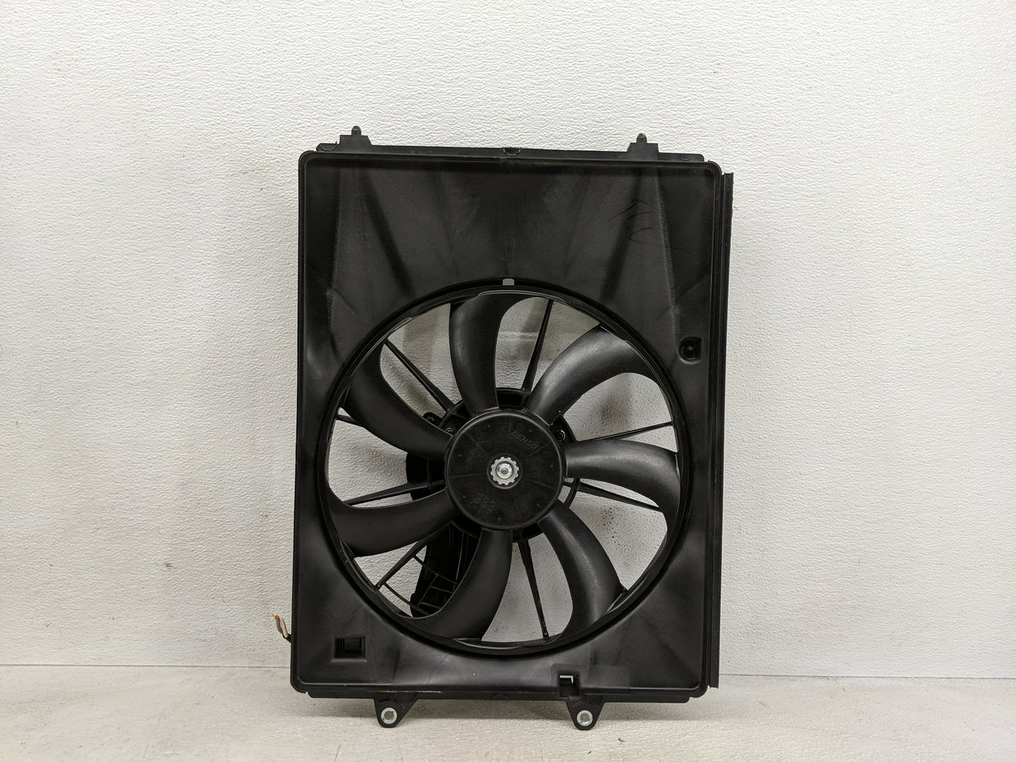2024 Honda Passport Electric Radiator Cooling Fan Motor Assembly P/N:190155J6A01 Fits OEM Used Auto Parts - Oemusedautoparts