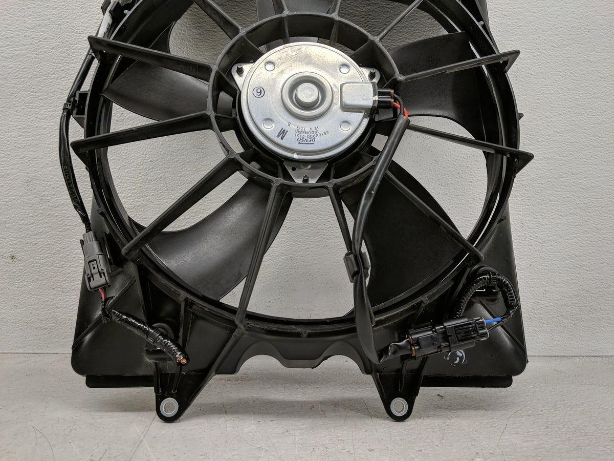 2024 Honda Passport Electric Radiator Cooling Fan Motor Assembly P/N:19020-RV0-A01 Fits OEM Used Auto Parts - Oemusedautopar