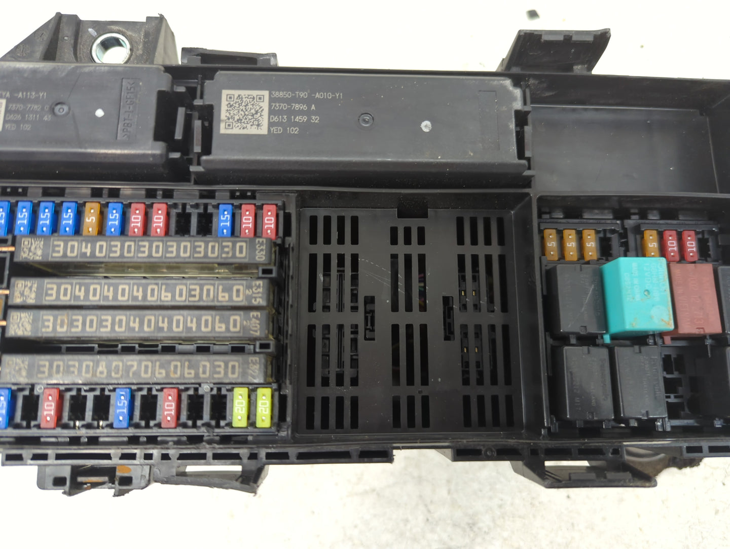 2024 Honda Pilot Fusebox Fuse Box Panel Relay Module Fits OEM Used Auto Parts - Oemusedautoparts1.com