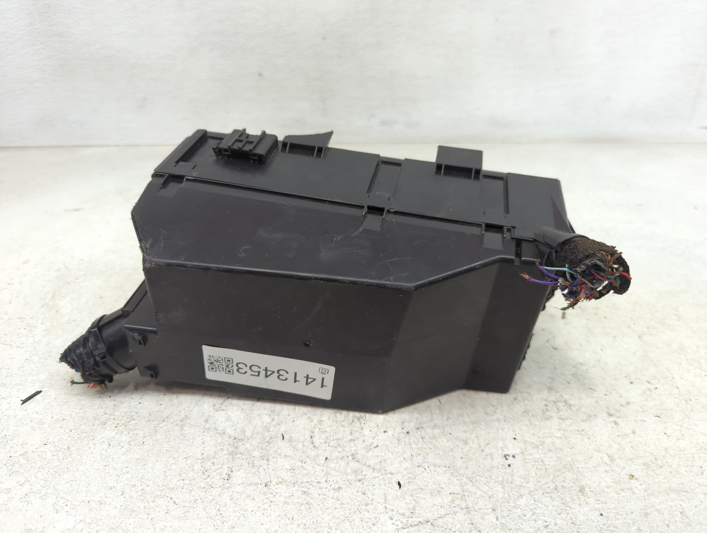 2024 Honda Pilot Fusebox Fuse Box Panel Relay Module Fits OEM Used Auto Parts - Oemusedautoparts1.com
