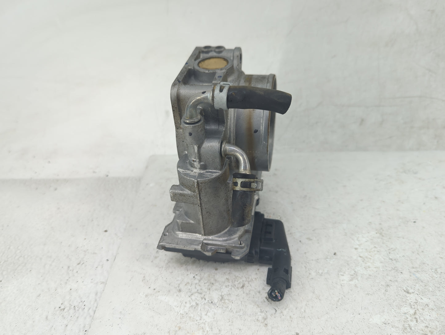 2024 Honda Pilot Throttle Body Fits OEM Used Auto Parts - Oemusedautoparts1.com