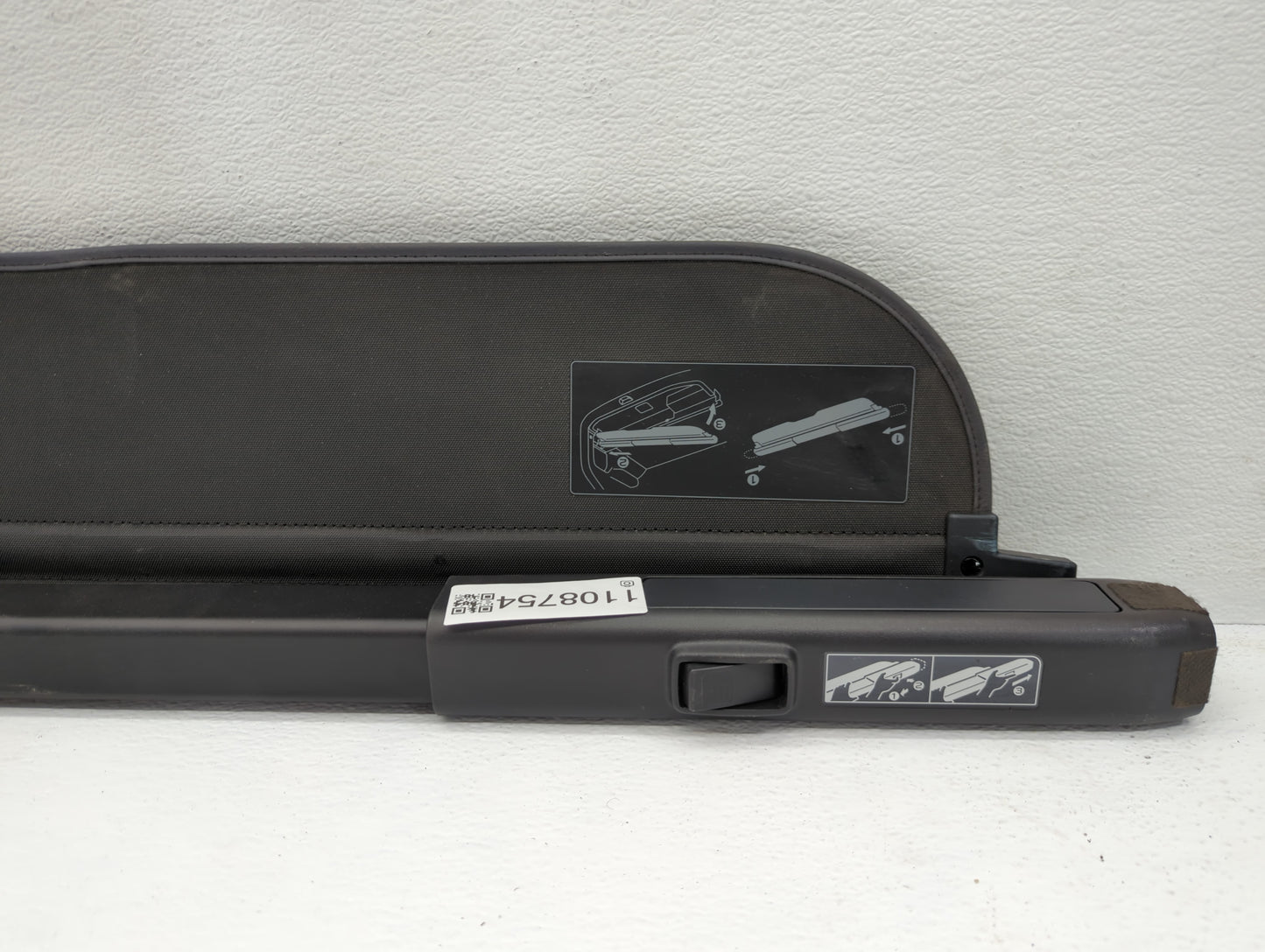 2024 Hyundai Accent Rear Cargo Cover Storage Retractable Shade - Oemusedautoparts1.com