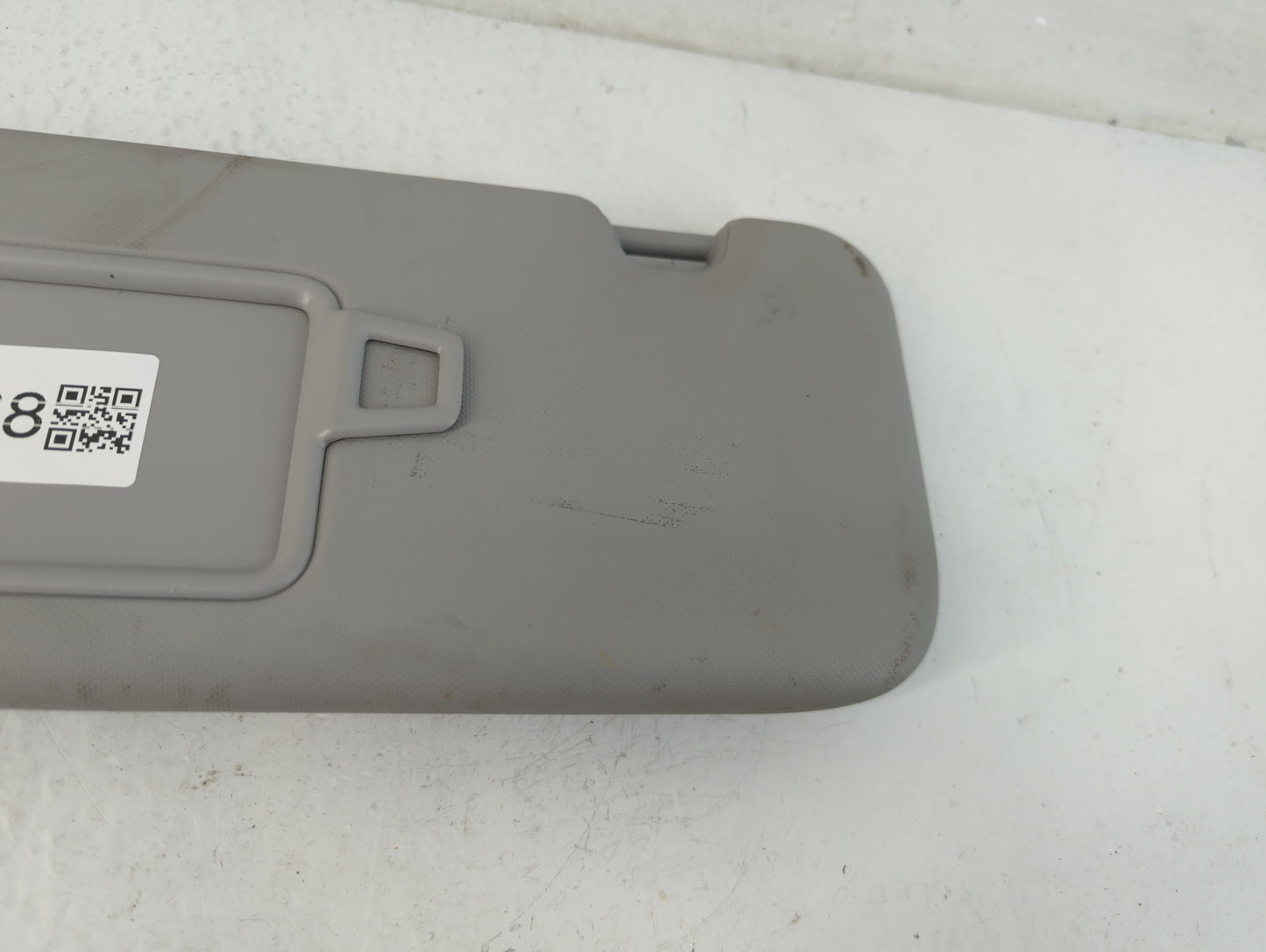 2024 Hyundai Elantra Sun Visor Shade Replacement Driver Left Mirror Fits OEM Used Auto Parts - Oemusedautoparts1.com